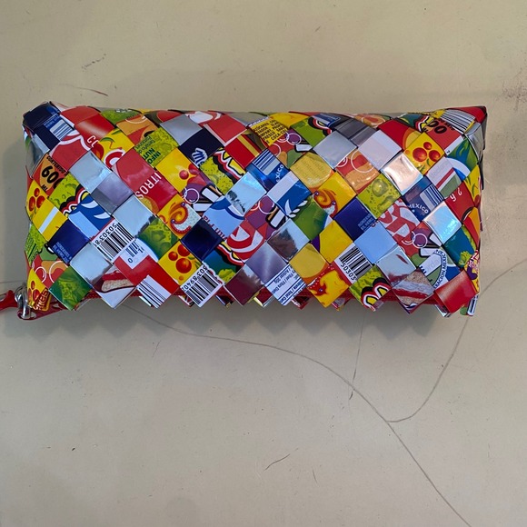 Candy Wrapper Clutch Purse w/Wrist Strap. Never Used. 9" x 4"‎ 2".  Multi Color - Picture 3 of 6